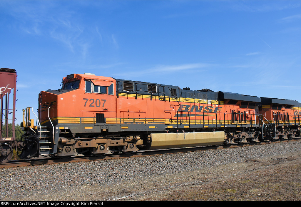 BNSF 7207